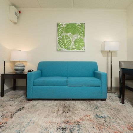 Oasis Bay Suites, Tampa, Busch Gardens, Usf Εξωτερικό φωτογραφία