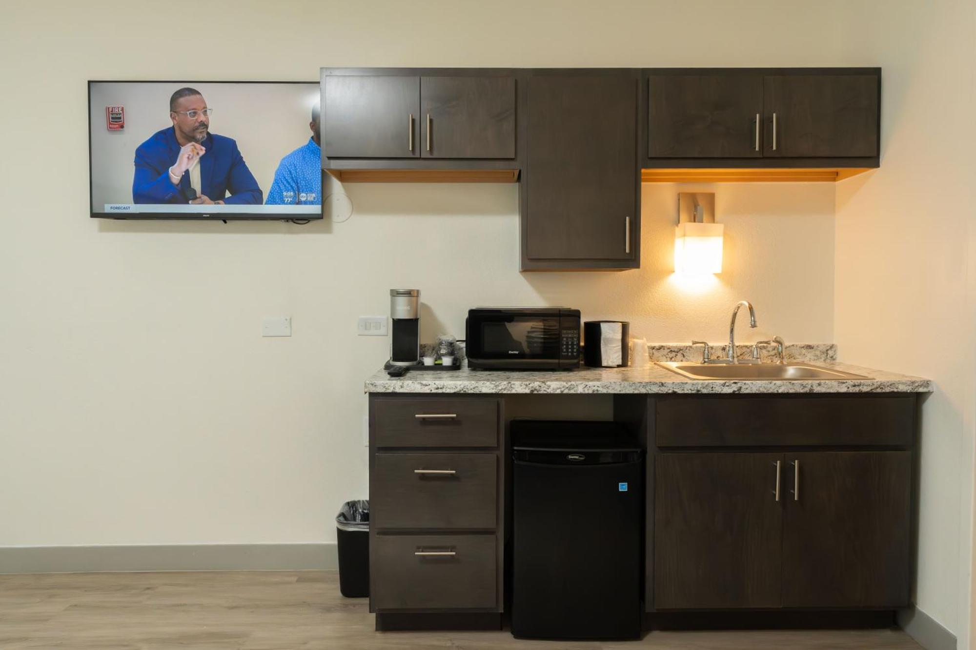 Oasis Bay Suites, Tampa, Busch Gardens, Usf Εξωτερικό φωτογραφία